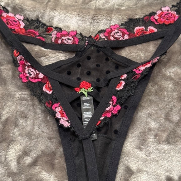 New! For Love and Lemons Rosy Luella Lace floral dot Panty black 31292 - Picture 9 of 12